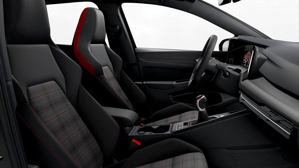Volkswagen Golf 2022 г. Чёрный, пробег 31949 км