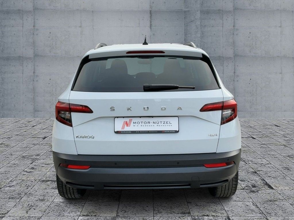 Skoda Karoq 2021 г. Белый, пробег 44000 км