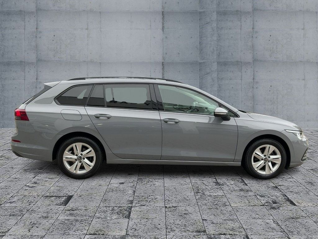 Volkswagen Golf 2023 г. Серый, пробег 48335 км