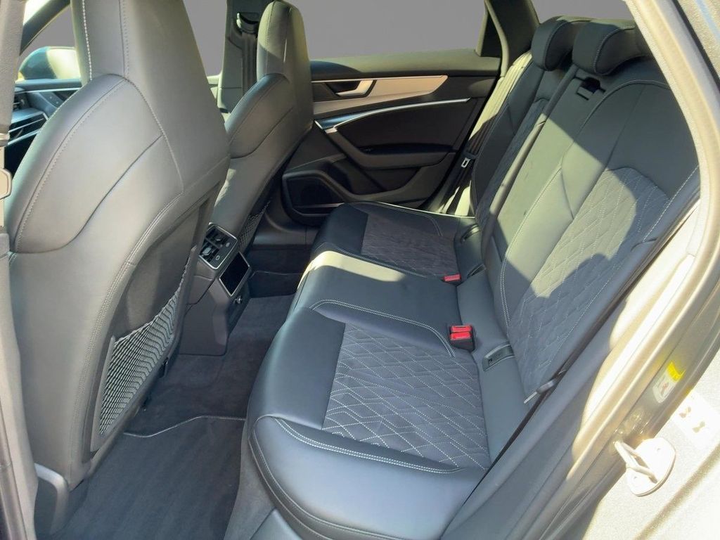Audi S6 2025 г. Серый, пробег 17916 км
