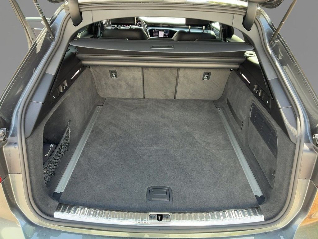 Audi S6 2024 г. Серый, пробег 21314 км