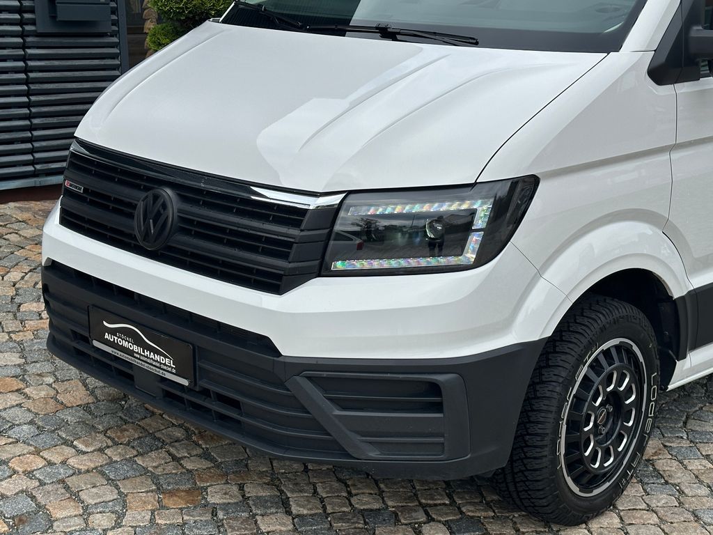 Volkswagen CRAFTER 2024 г. Белый, пробег 46400 км