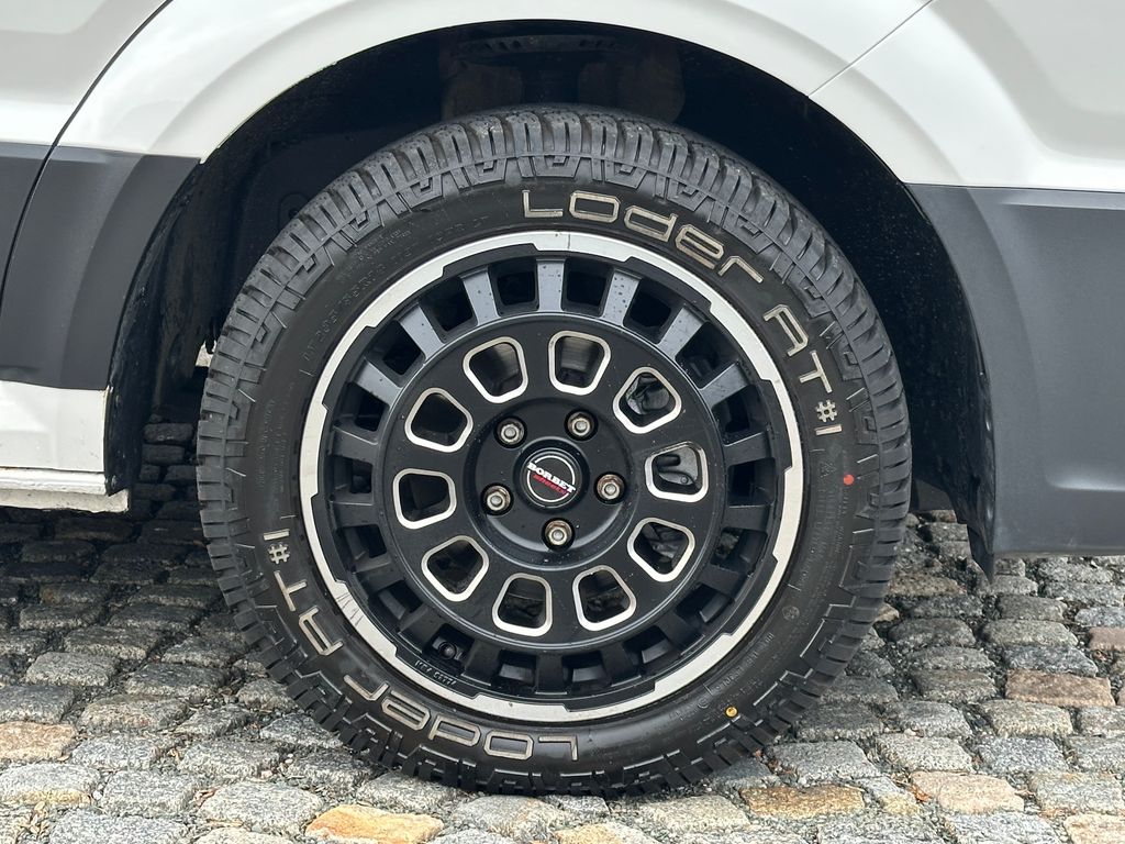 Volkswagen CRAFTER 2024 г. Белый, пробег 46400 км