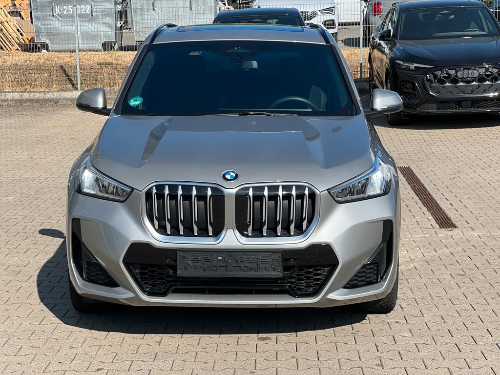 BMW X1 2025 г. Серебристый, пробег 17000 км