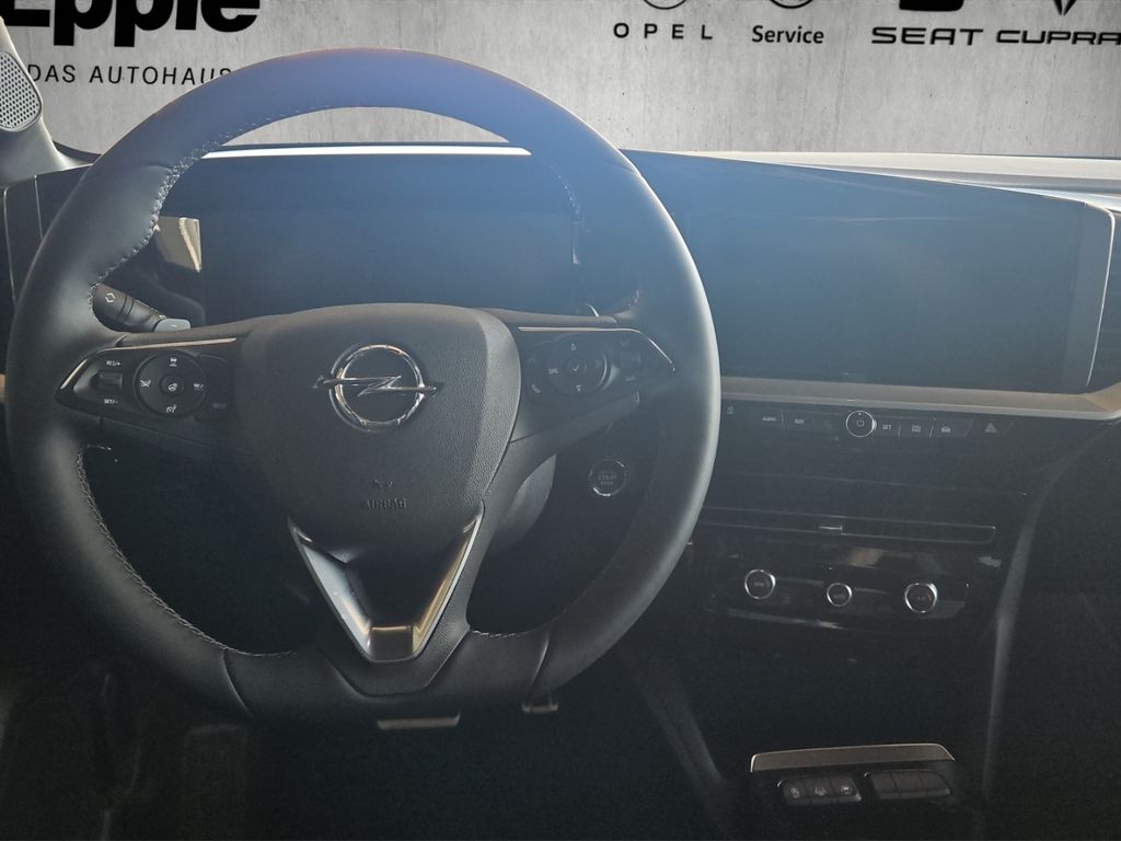 Opel Mokka 2024 г. Зелёный, пробег 25745 км