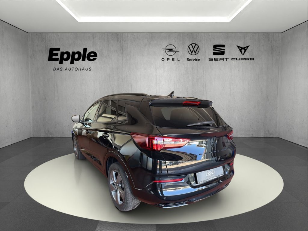 Opel GRANDLAND (X) 2023 г. Чёрный, пробег 48998 км