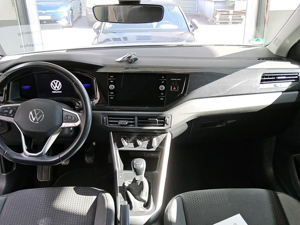 Volkswagen Taigo 2022 г. Белый, пробег 40559 км