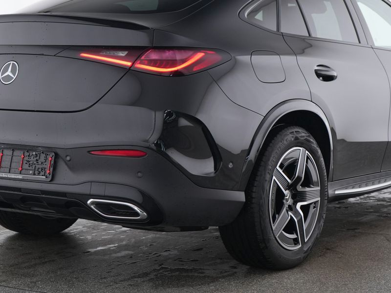 Mercedes-Benz GLC 220 2025 г. Чёрный, пробег 26191 км