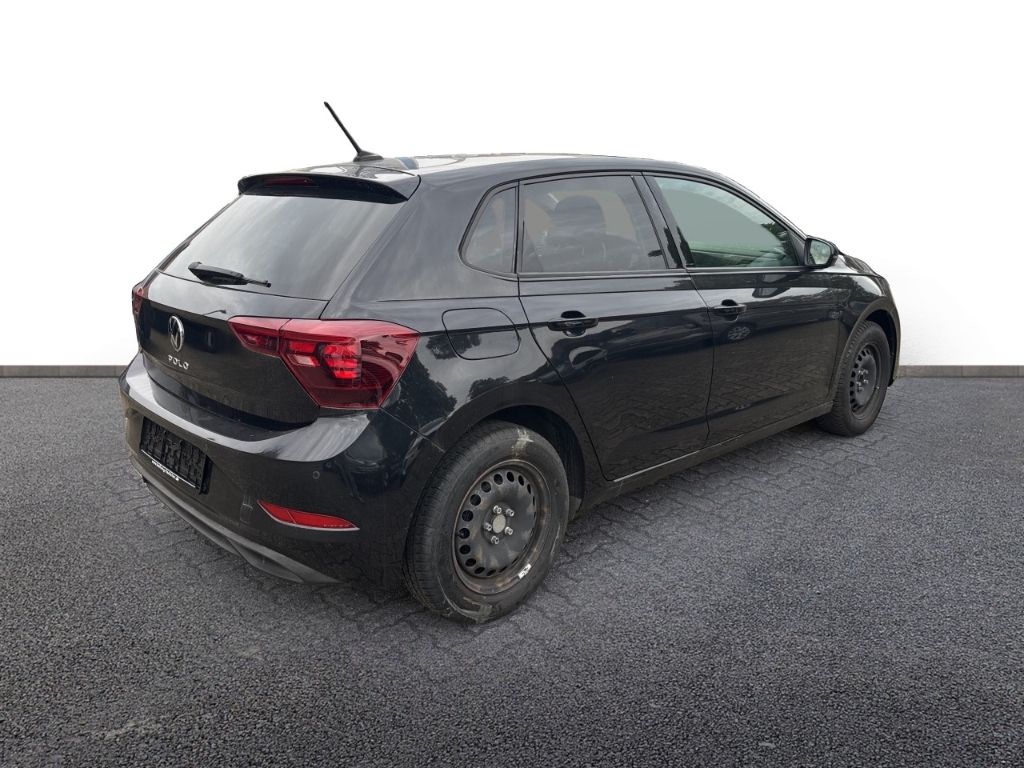 Volkswagen Polo 2023 г. Чёрный, пробег 41500 км