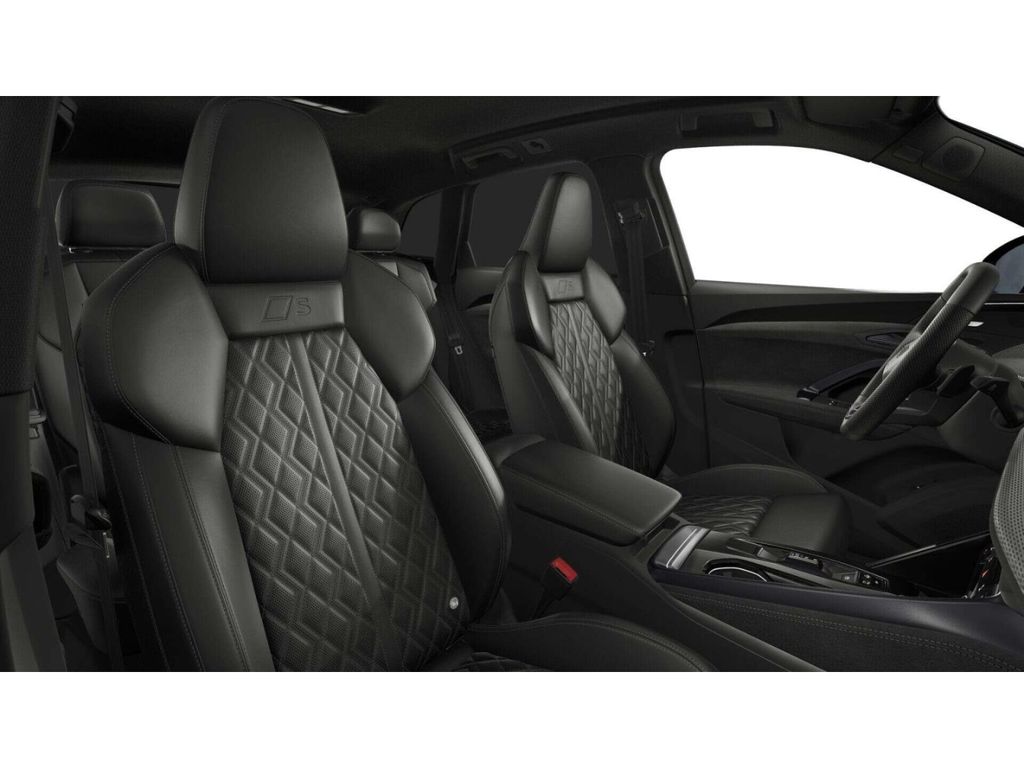 Audi SQ5 2026 г. Серый, пробег 12211 км