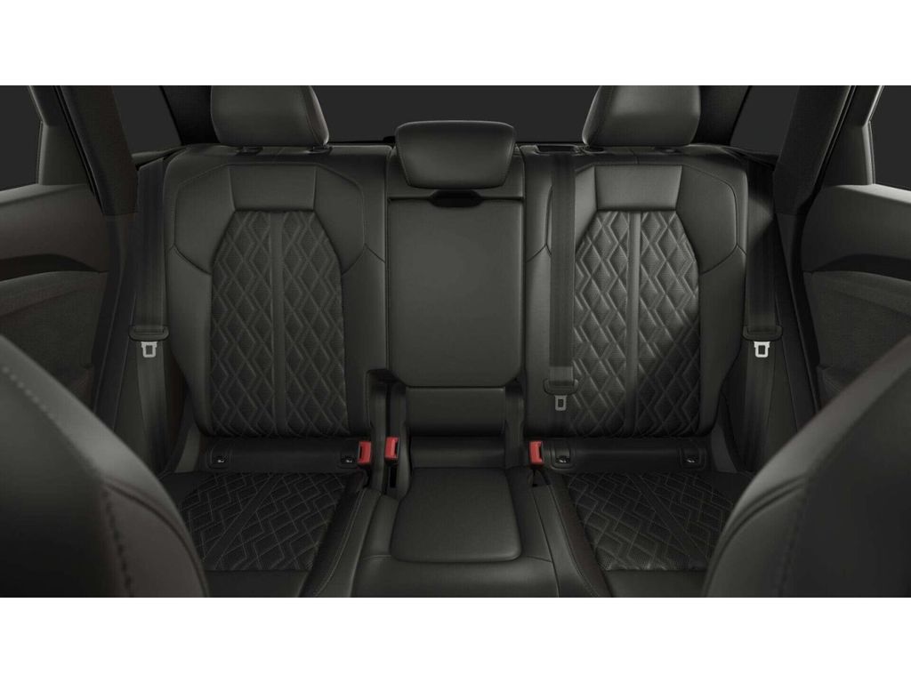 Audi SQ5 2026 г. Серый, пробег 12211 км