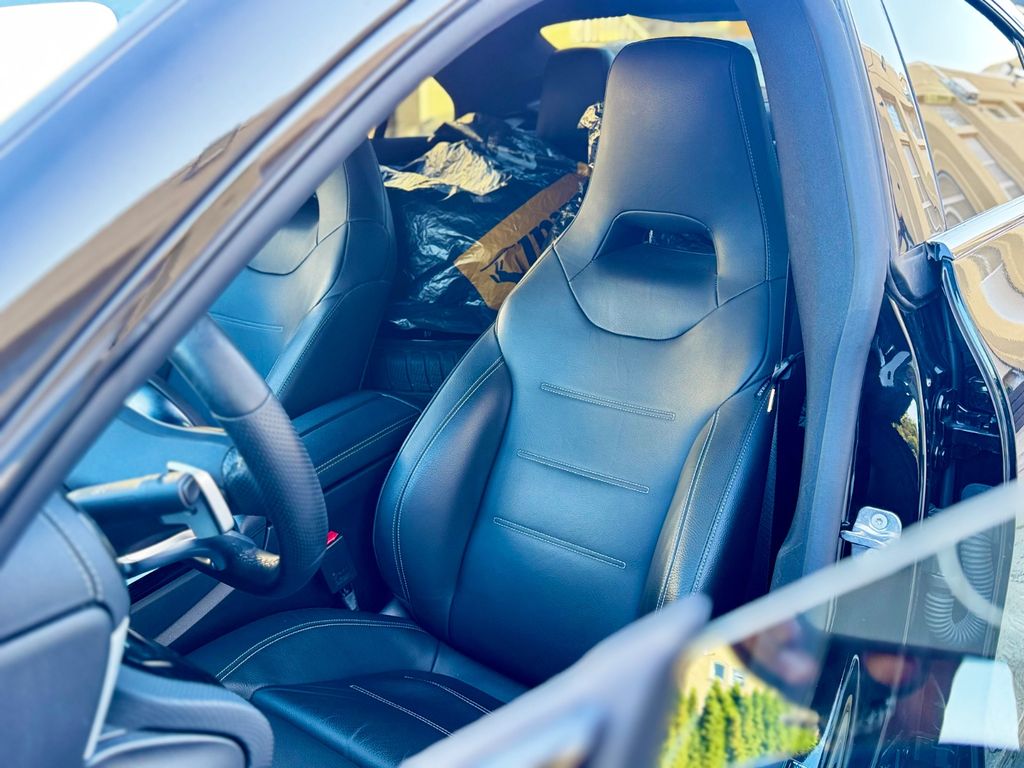 Mercedes-Benz CLA 220 2023 г. Чёрный, пробег 54696 км