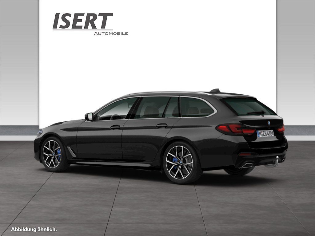 BMW 540 2023 г. Чёрный, пробег 54100 км