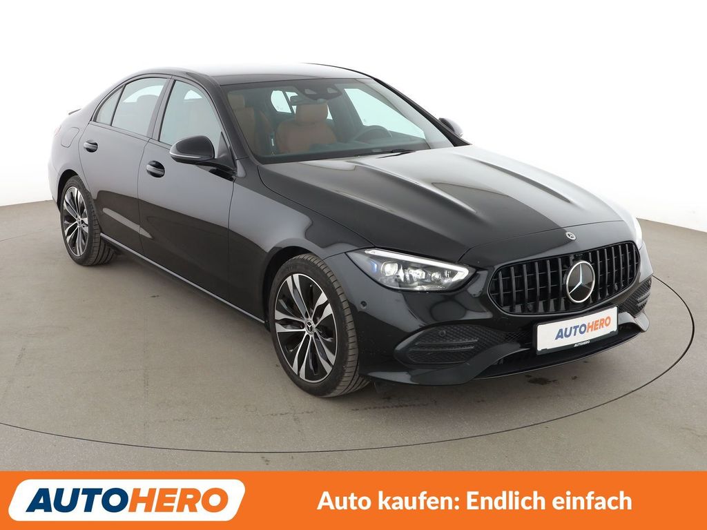 Mercedes-Benz C 300 2023 г. Чёрный, пробег 45208 км