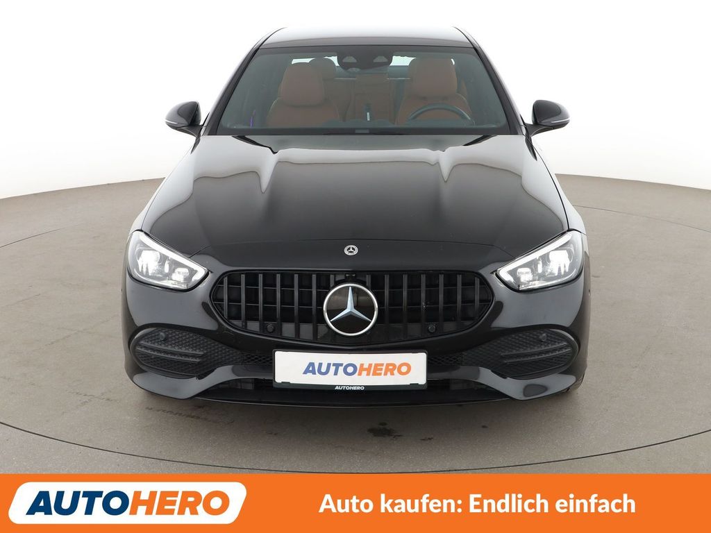 Mercedes-Benz C 300 2023 г. Чёрный, пробег 45208 км