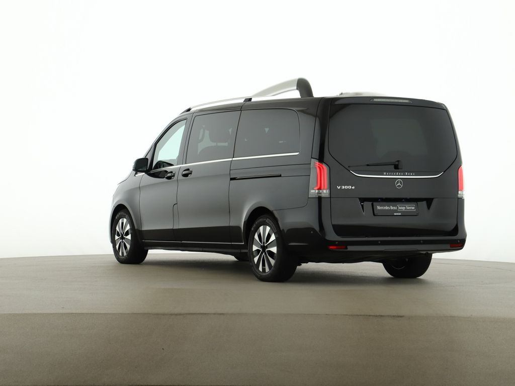 Mercedes-Benz V 300 2024 г. Чёрный, пробег 30400 км