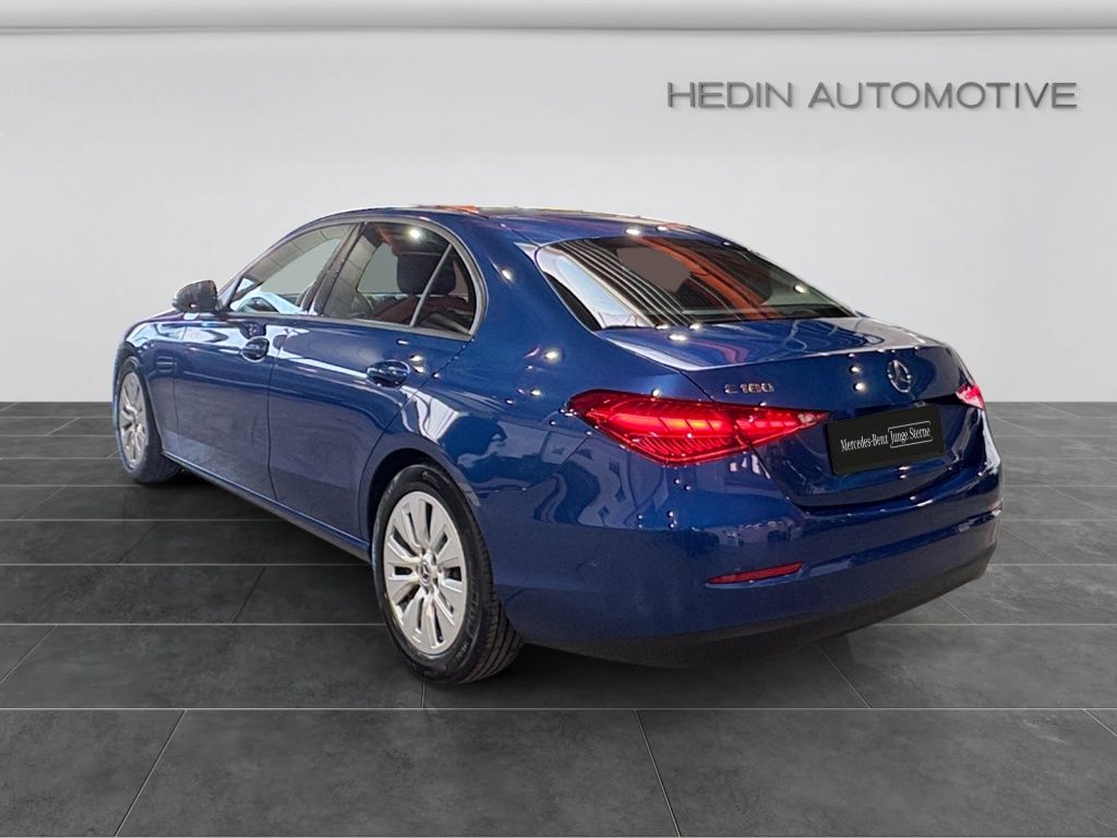 Mercedes-Benz C 180 2022 г. Синий, пробег 27290 км