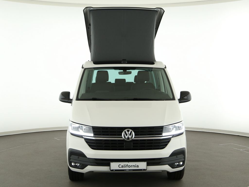 Volkswagen T6 CALIFORNIA 2024 г. Белый, пробег 49700 км