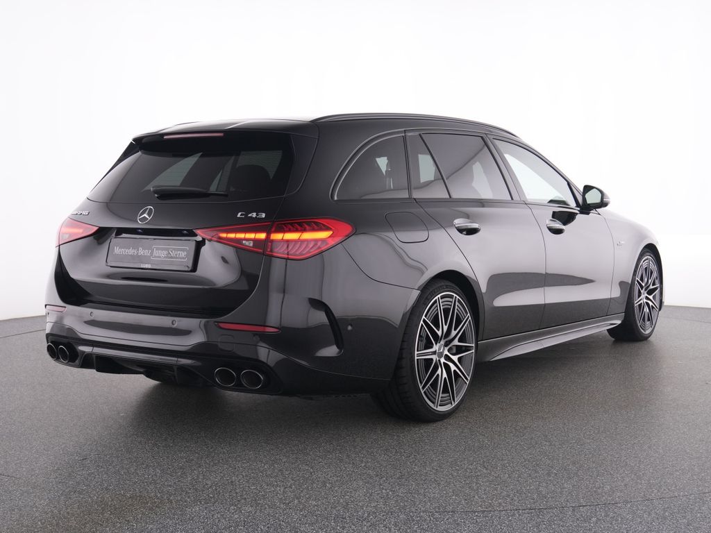 Mercedes-Benz C 43 AMG 2023 г. Чёрный, пробег 27596 км