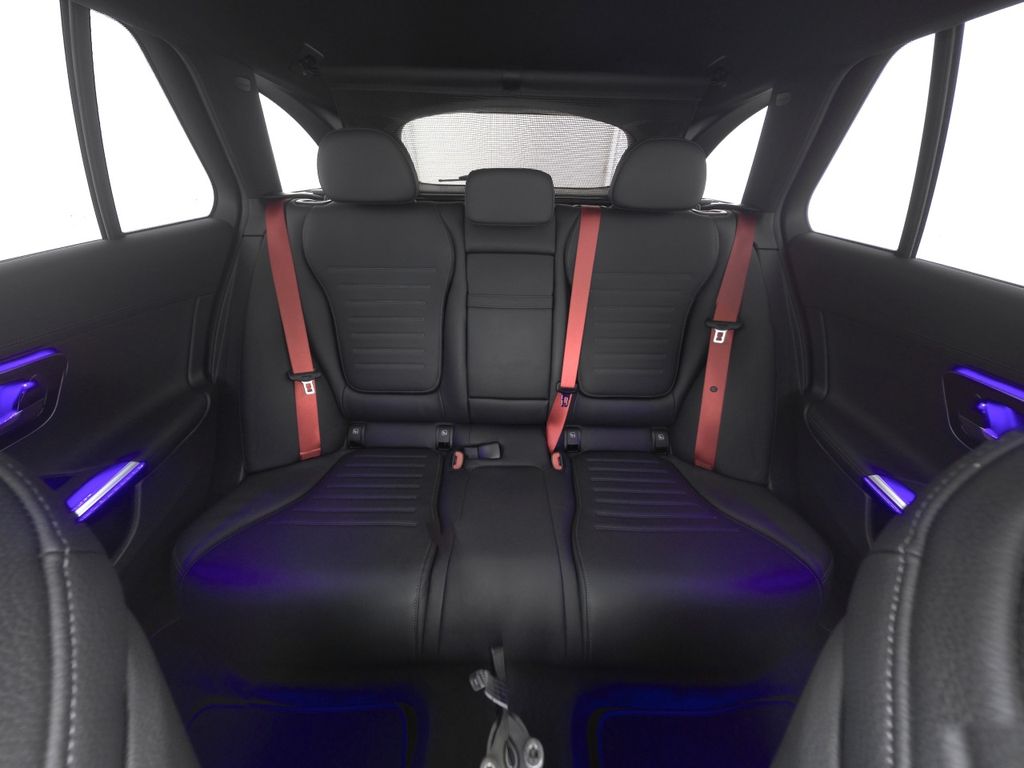 Mercedes-Benz C 43 AMG 2023 г. Чёрный, пробег 27596 км