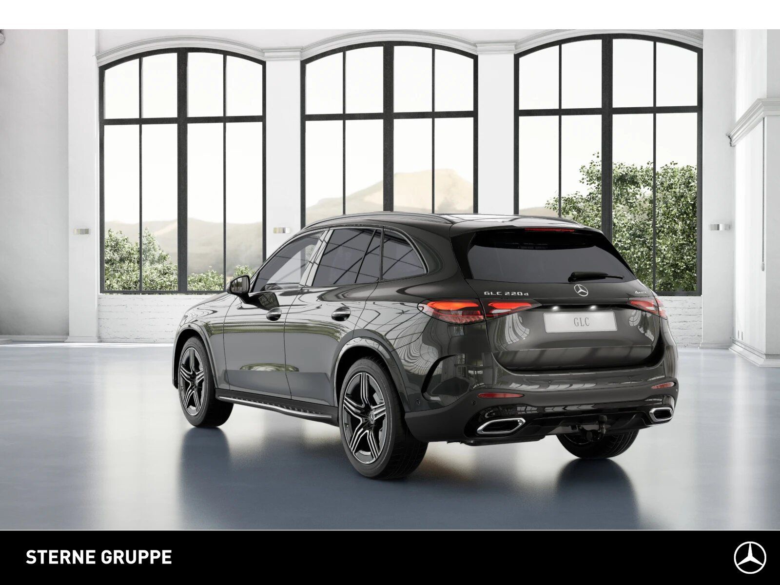 Mercedes-Benz GLC 220 2026 г. Серый, пробег 15037 км