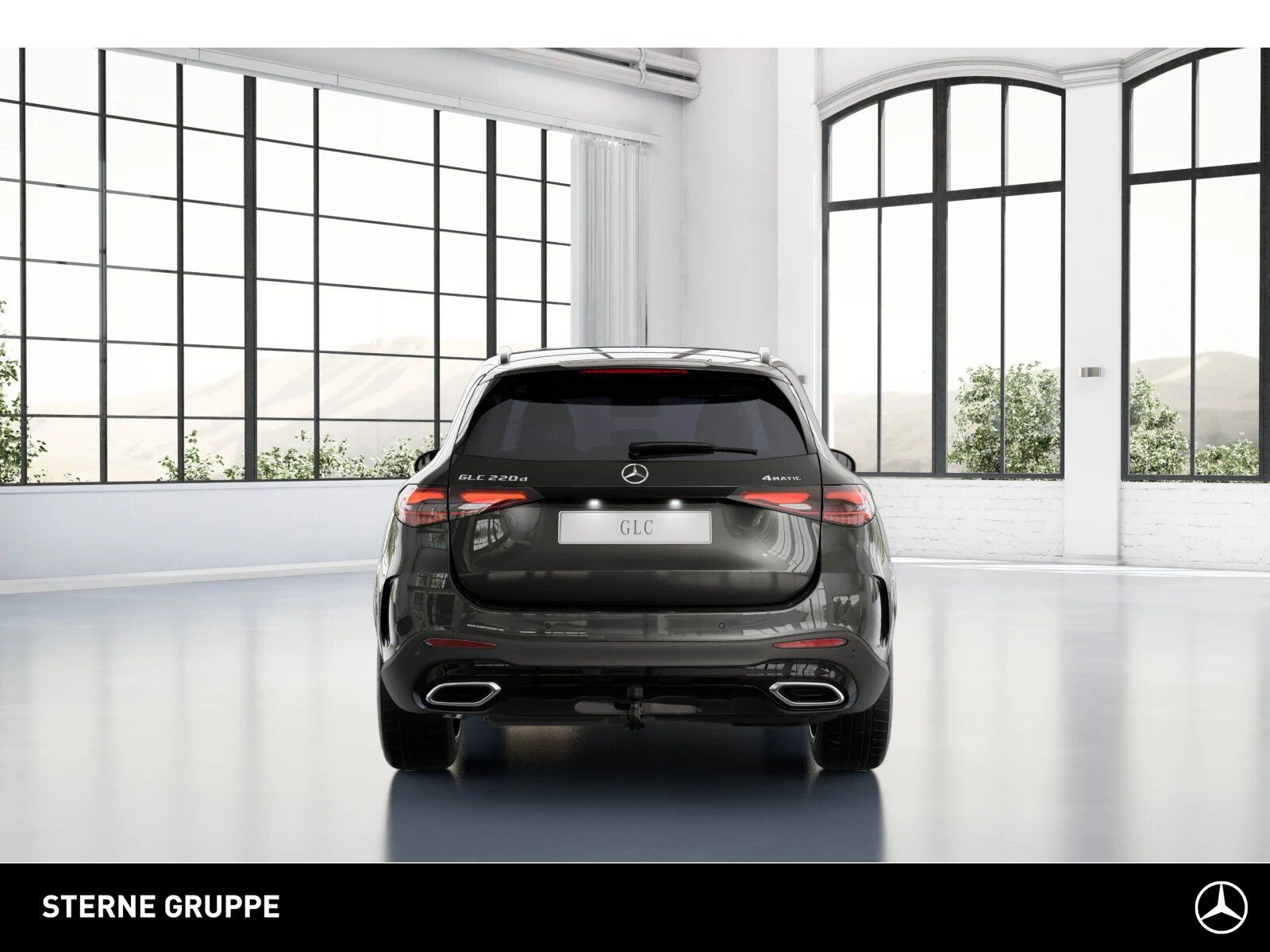 Mercedes-Benz GLC 220 2026 г. Серый, пробег 15037 км