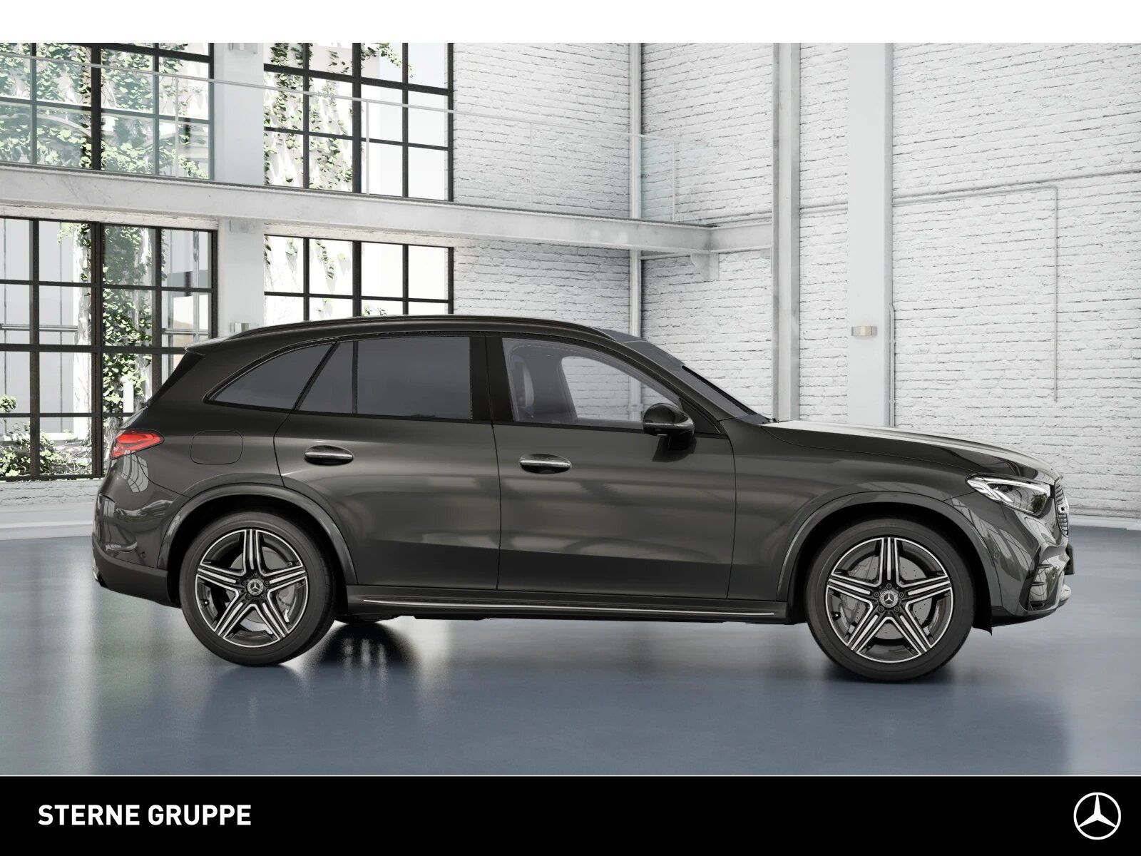 Mercedes-Benz GLC 220 2026 г. Серый, пробег 15037 км