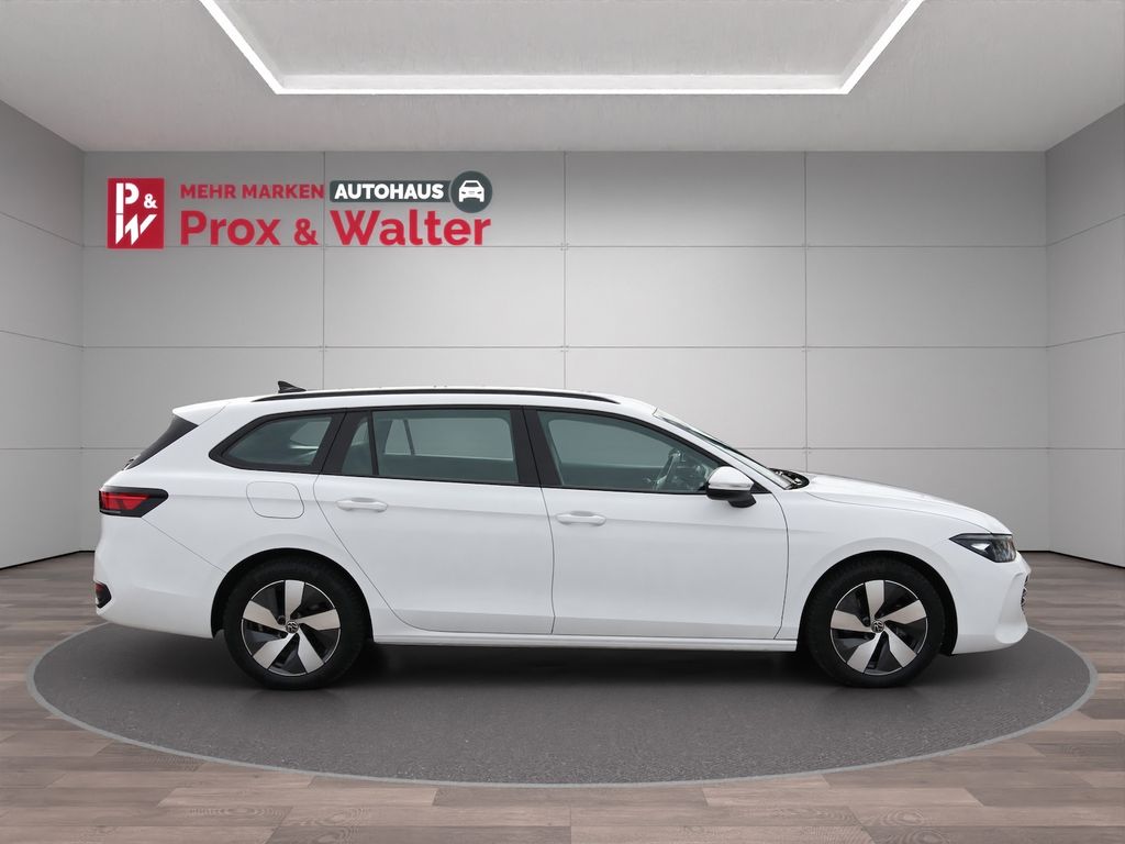 Volkswagen PASSAT VARIANT 2025 г. Белый, пробег 37126 км