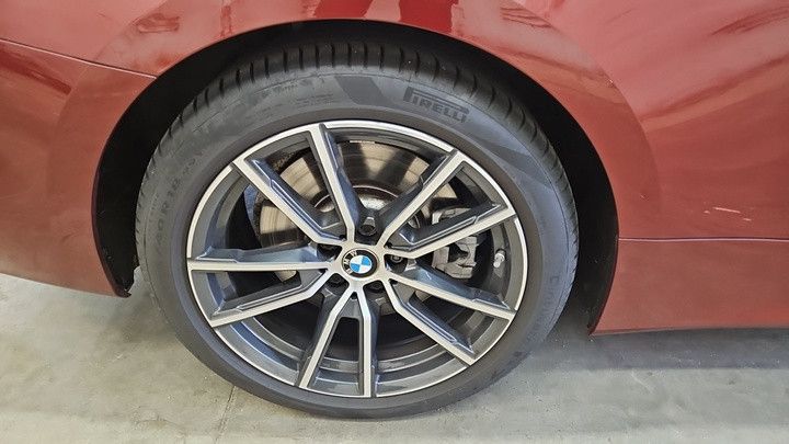 BMW 430 2023 г. Красный, пробег 43000 км