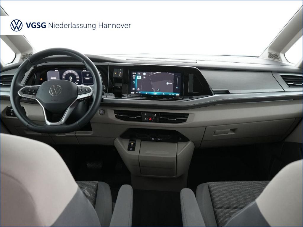 Volkswagen T7 MULTIVAN 2026 г. Чёрный, пробег 27413 км