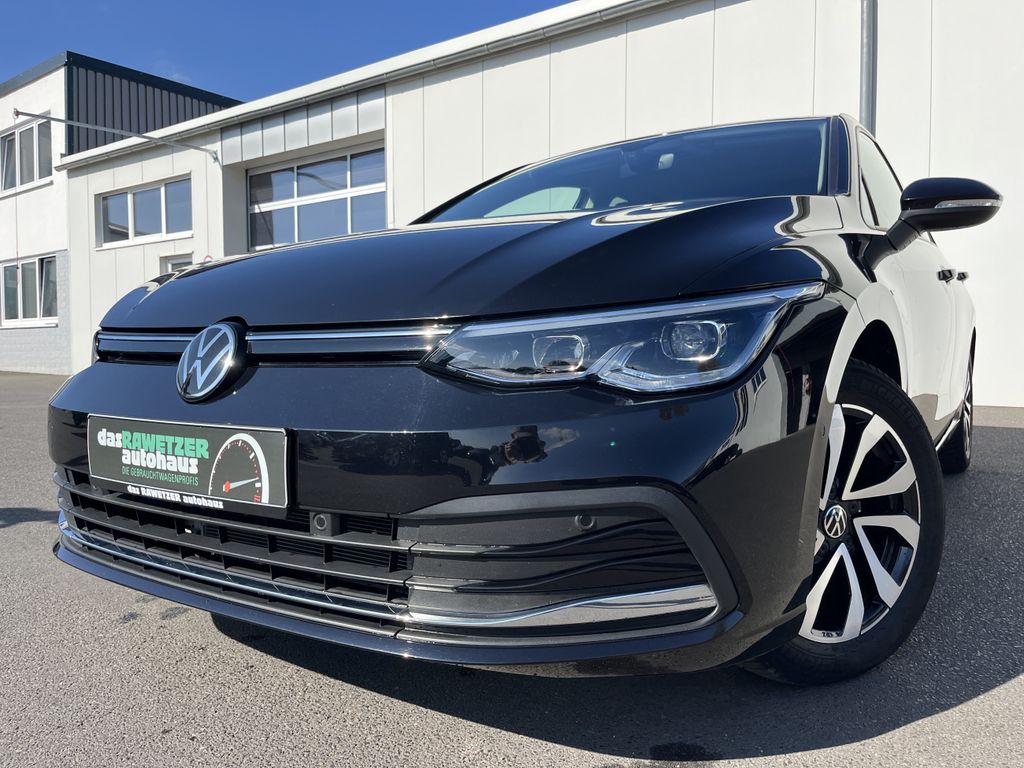 Volkswagen Golf 2023 г. Чёрный, пробег 29987 км
