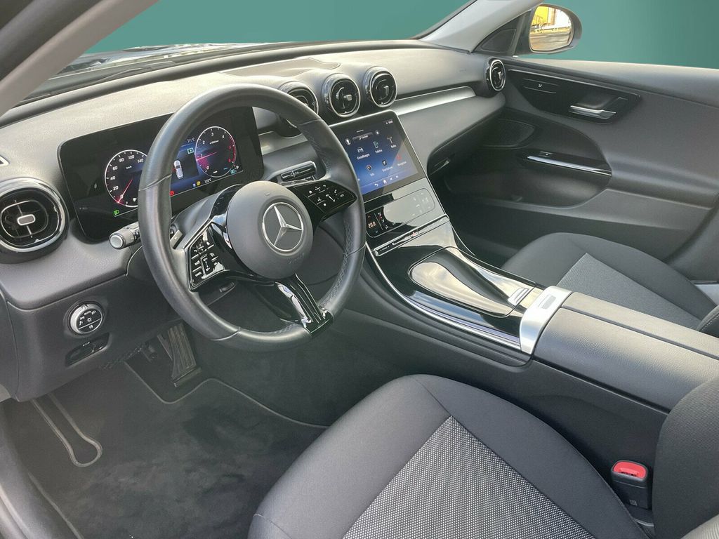 Mercedes-Benz C 200 2023 г. Чёрный, пробег 55159 км