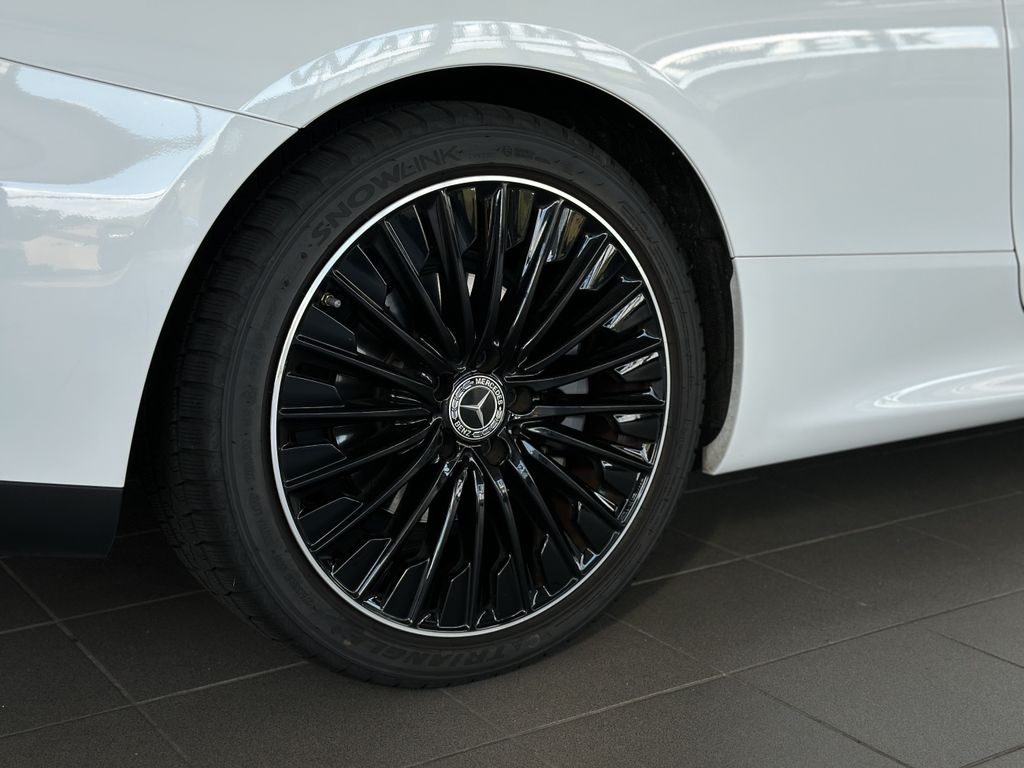 Mercedes-Benz CLE 300 2024 г. Белый, пробег 23050 км