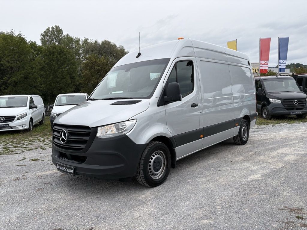 Mercedes-Benz SPRINTER 2022 г. Серебристый, пробег 38838 км