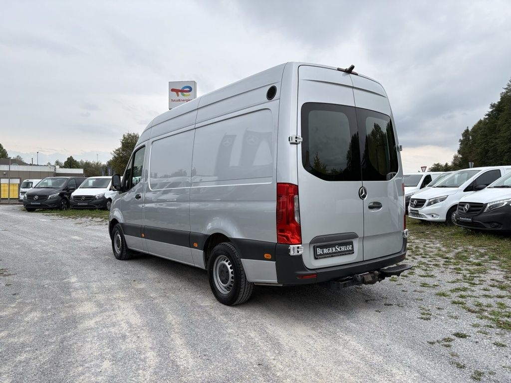 Mercedes-Benz SPRINTER 2022 г. Серебристый, пробег 38838 км