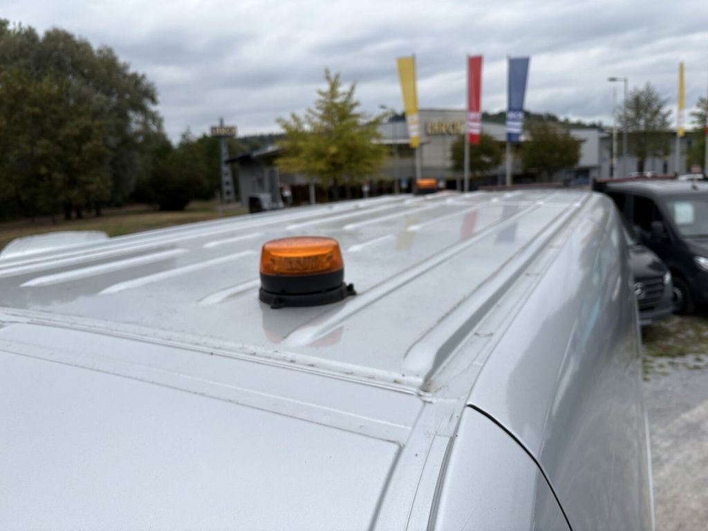Mercedes-Benz SPRINTER 2022 г. Серебристый, пробег 38838 км