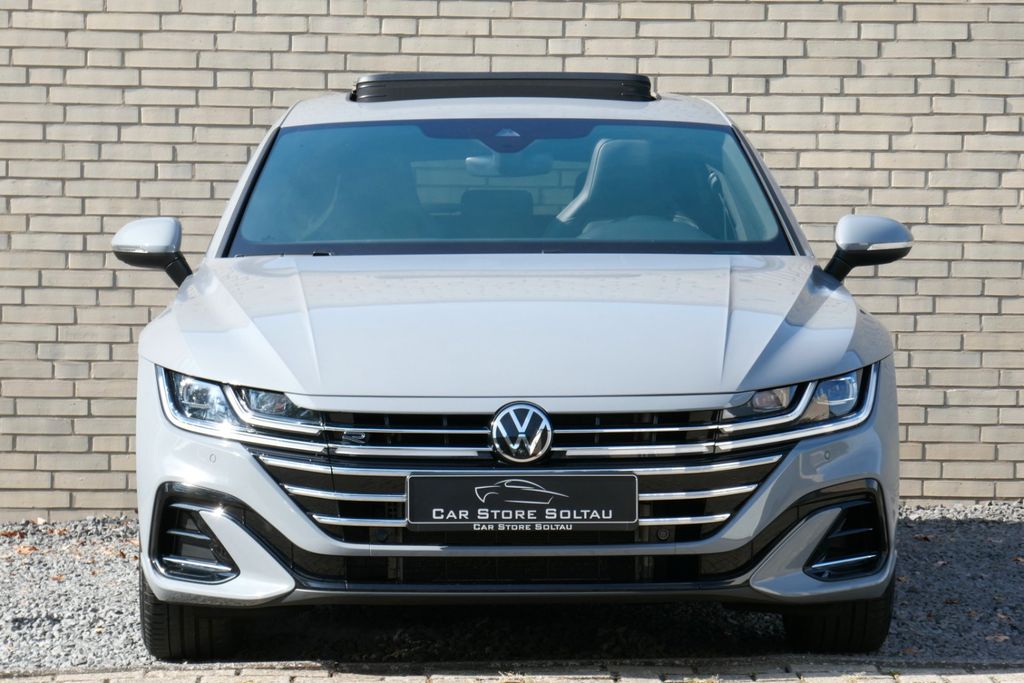 Volkswagen Arteon 2024 г. Серый, пробег 44000 км