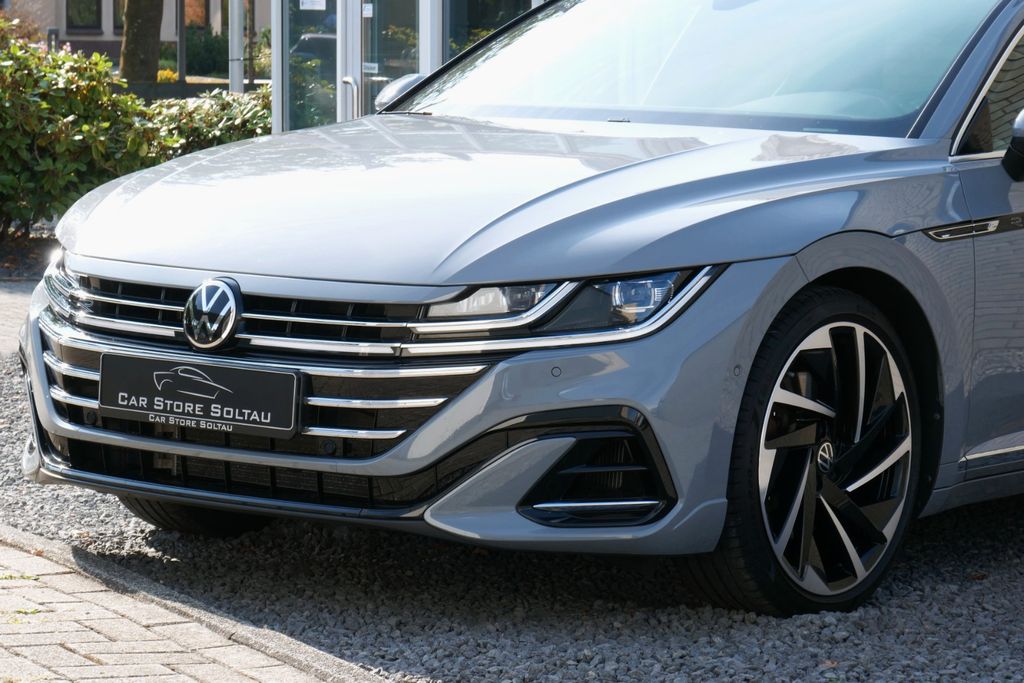 Volkswagen Arteon 2024 г. Серый, пробег 44000 км