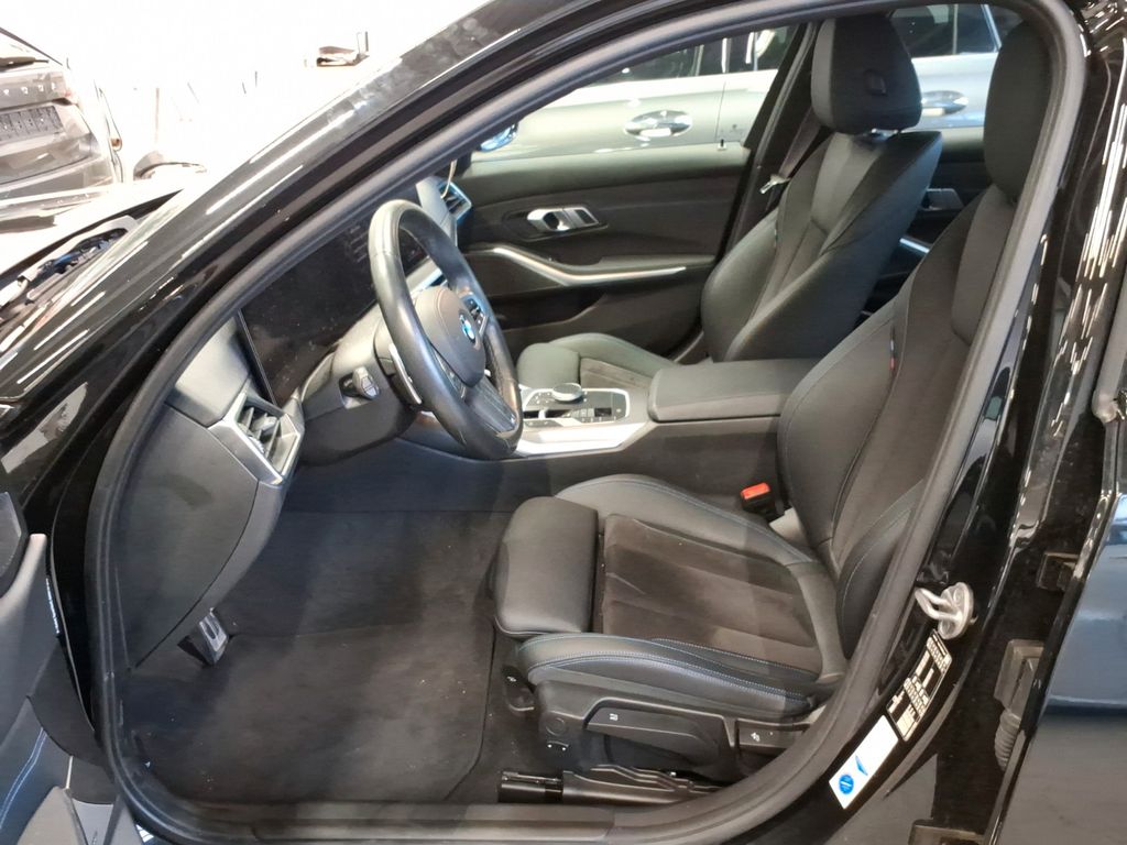 BMW 320 2023 г. Чёрный, пробег 49000 км