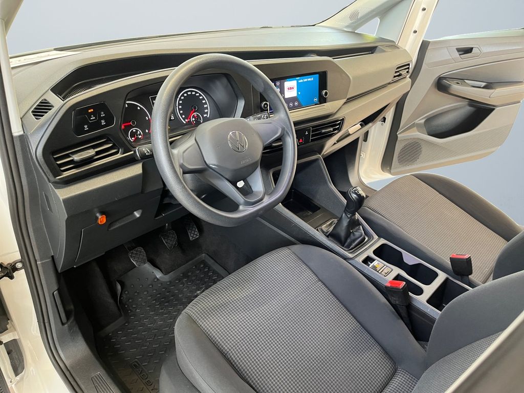 Volkswagen CADDY MAXI 2022 г. Белый, пробег 56453 км