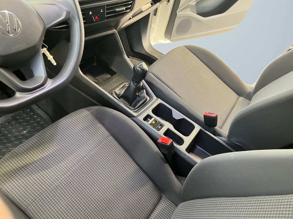 Volkswagen CADDY MAXI 2022 г. Белый, пробег 56453 км