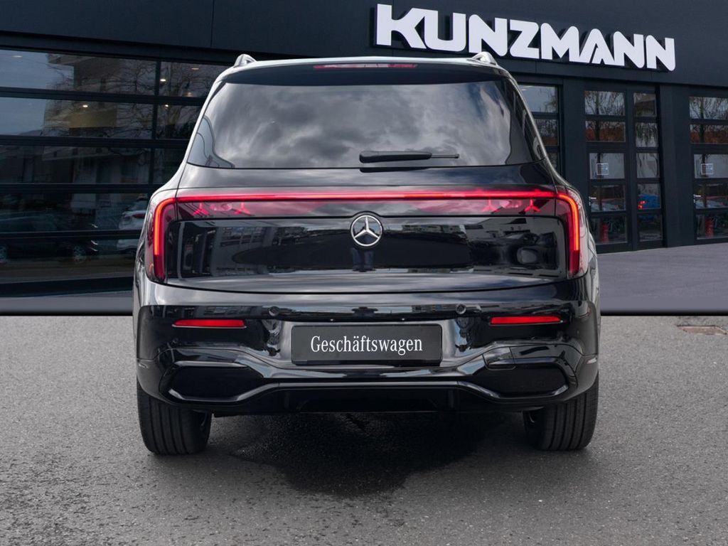 Mercedes-Benz GLB 200 2026 г. Чёрный, пробег 15000 км