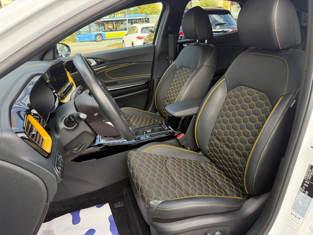 Kia XCeed 2021 г. Белый, пробег 26107 км