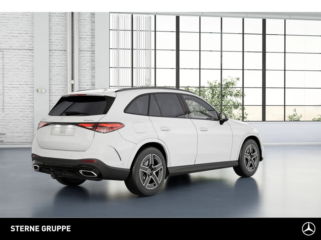 Mercedes-Benz GLC 200 2026 г. Белый, пробег 13191 км