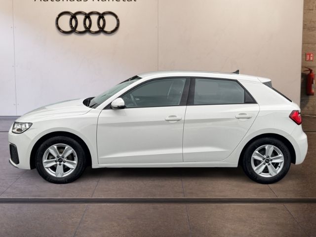 Audi A1 2023 г. Белый, пробег 20553 км