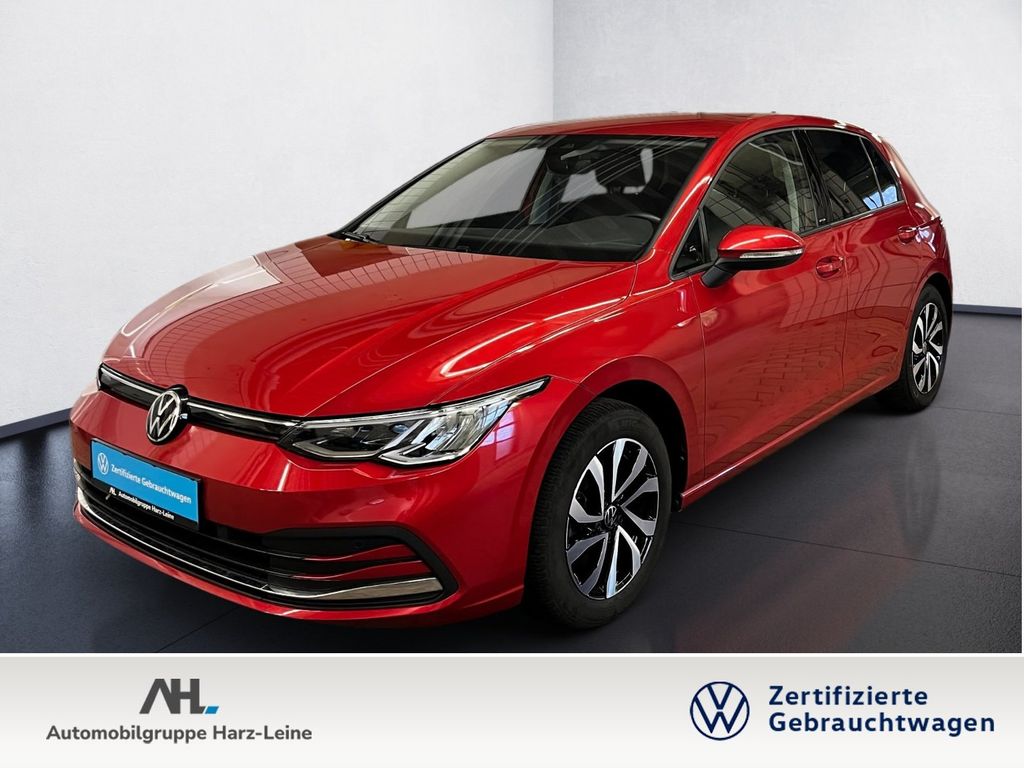Volkswagen Golf 2021 г. Красный, пробег 57901 км