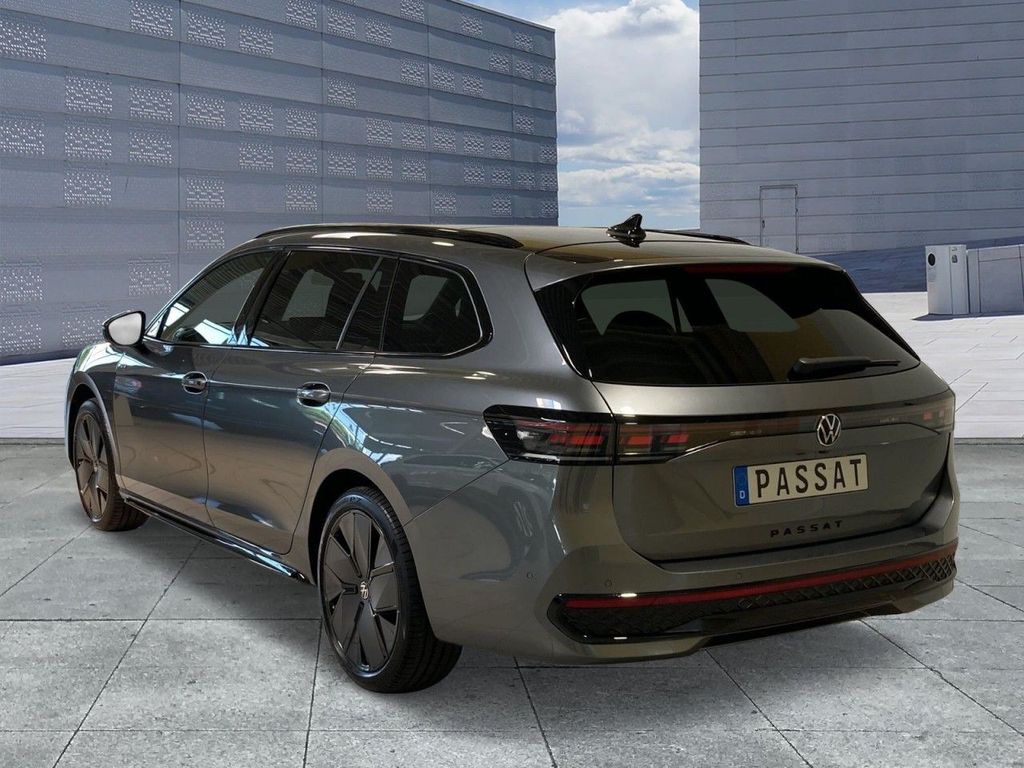 Volkswagen PASSAT VARIANT 2025 г. Серый, пробег 27785 км