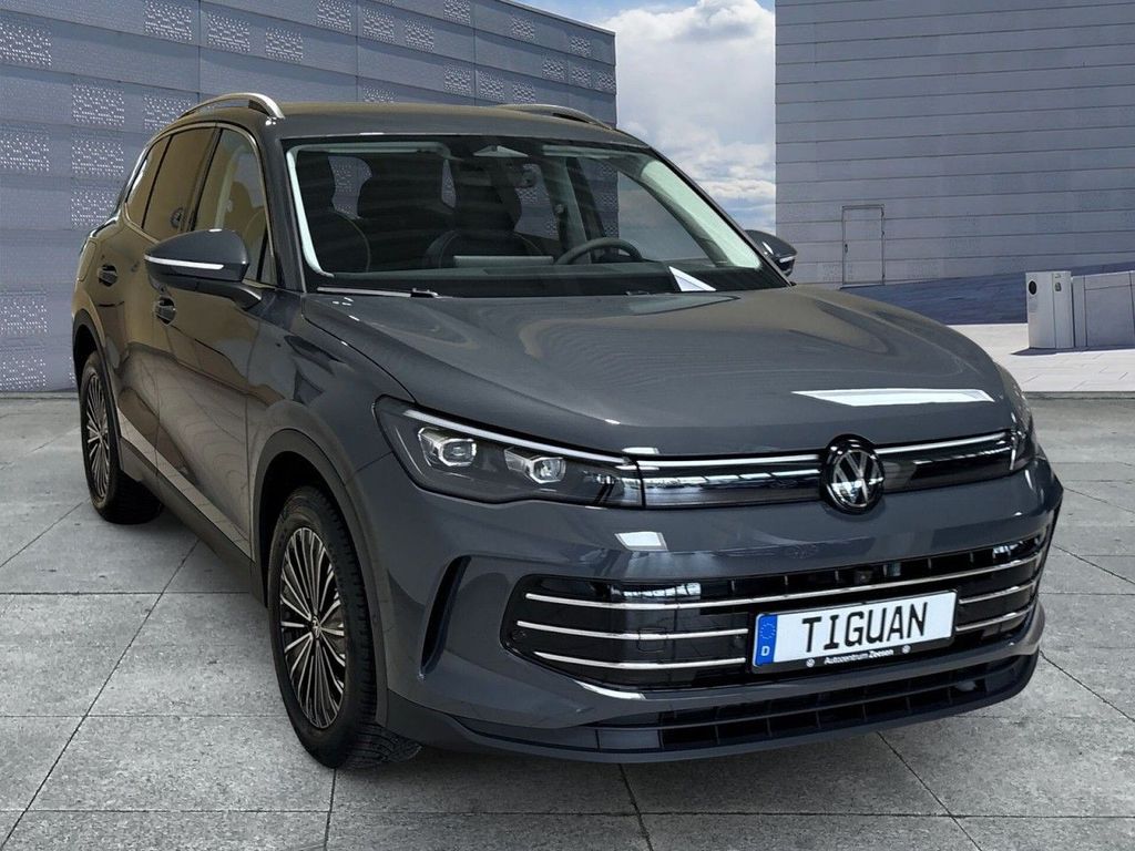 Volkswagen Tiguan 2026 г. Серый, пробег 1500 км
