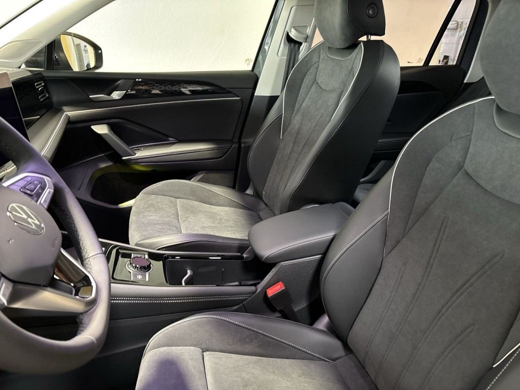 Volkswagen Tiguan 2026 г. Серый, пробег 1500 км