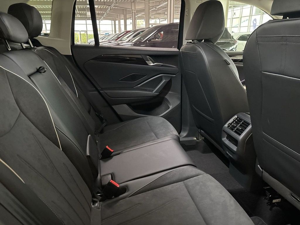 Volkswagen Tiguan 2026 г. Серый, пробег 1500 км
